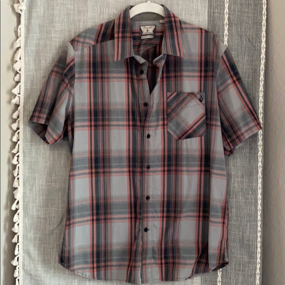 Men’s Volcom Shirt